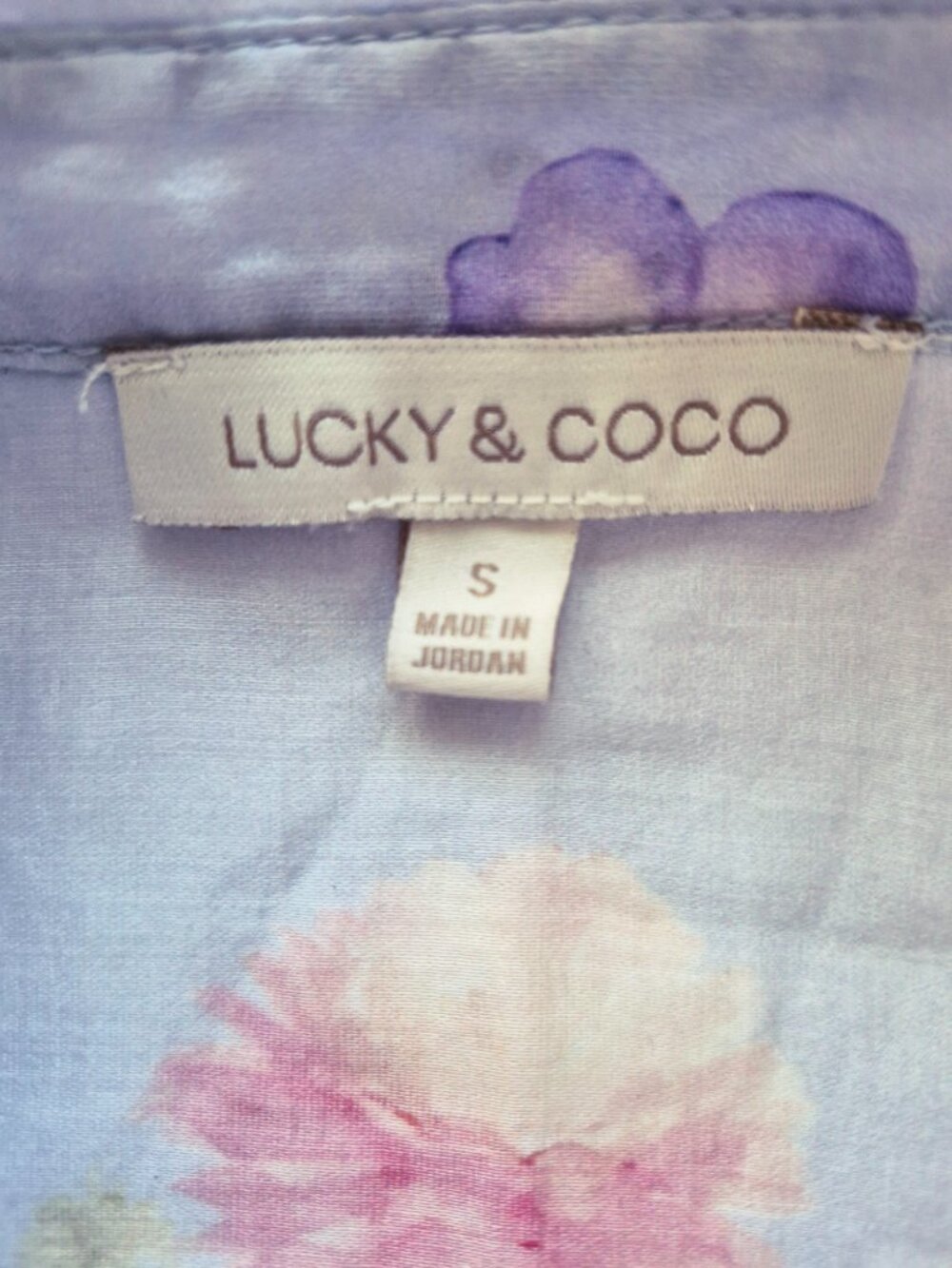 Lucky & Coco Lightweight Puff Sleeve Loose fit Floral Semi Sheer Blouse S - Picture 10 of 15